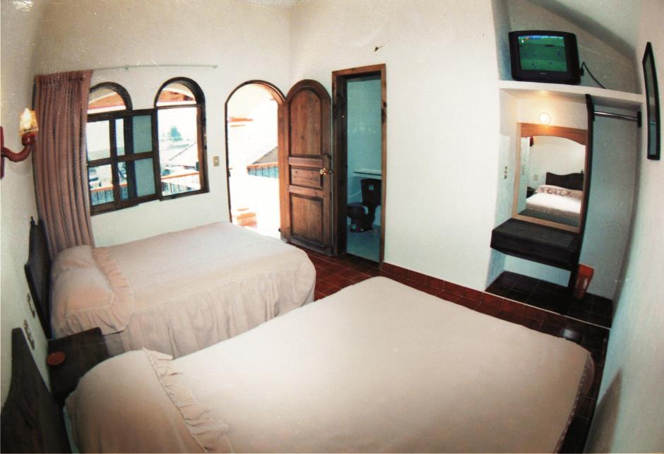 Hotel Villa Real II San Cristóbal de Las Casas エクステリア 写真